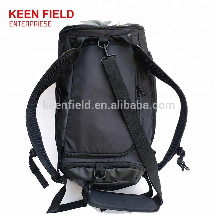 Eco-Friendly Materials Men Sports Bag With Shoes Compartment 3 Ways Carry