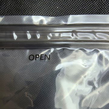 Packaging bag zipper