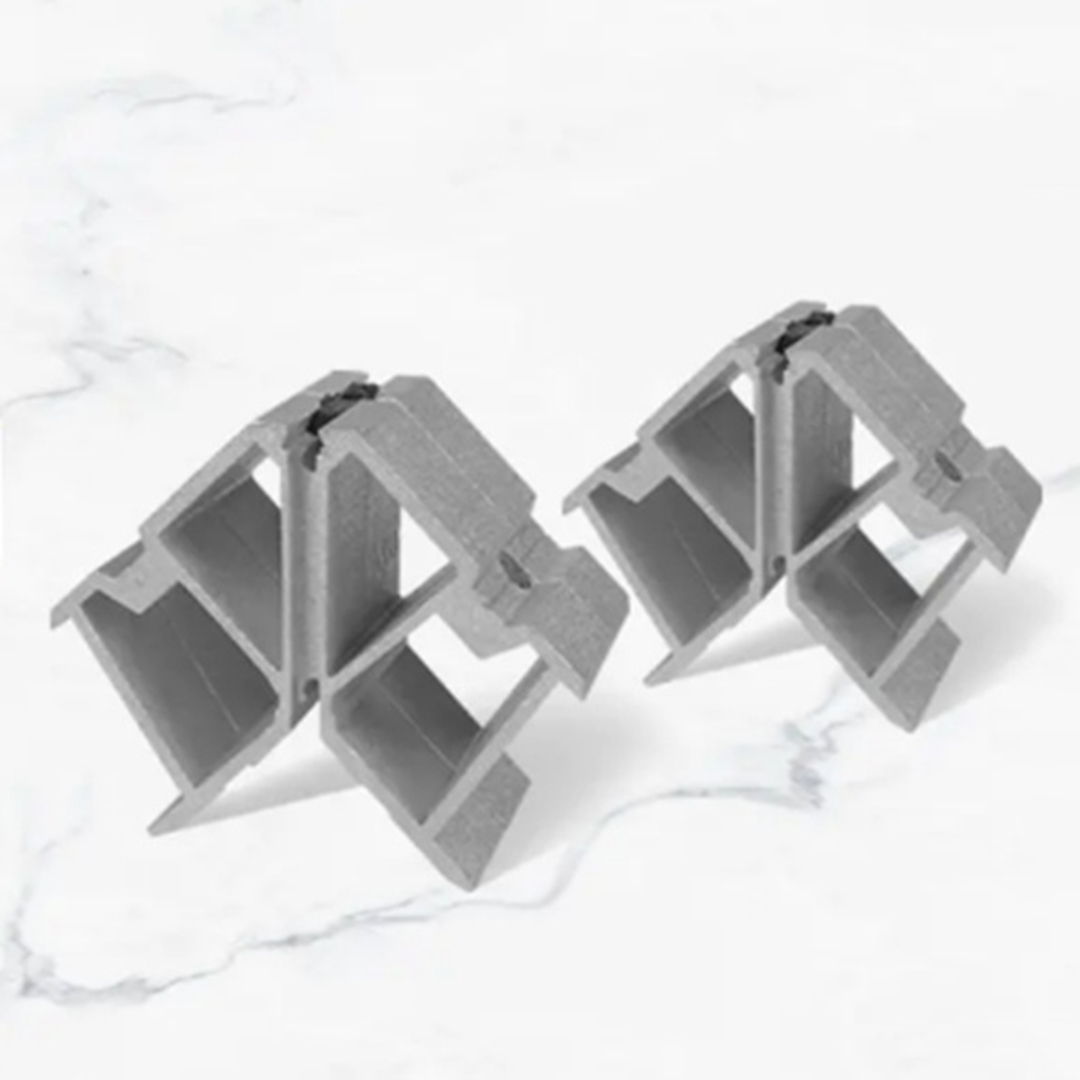 Aluminum alloy corner bracket