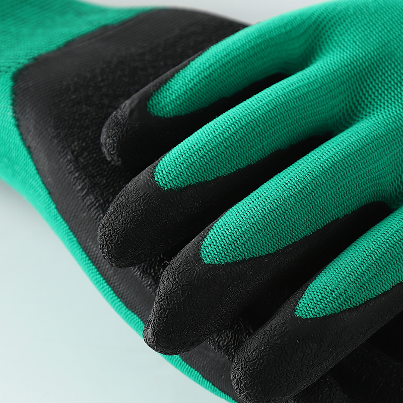 Top Sale Green Black Latex Coated Polyester Gloves for Sale