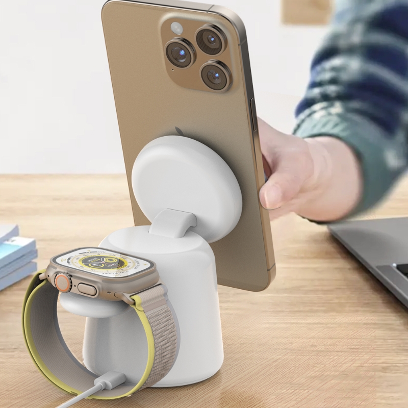 Unique Ideas 2024 Smart Mobile Phone Multi Function Wireless Charging Station For Apple Charger Stand For iPhone Samsung