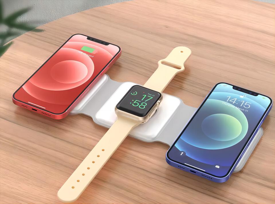 Portable Mini Wireless Charger 3 in 1 Magnetic Foldable Wireless Charging Station 3 in 1 foldable wireless charger