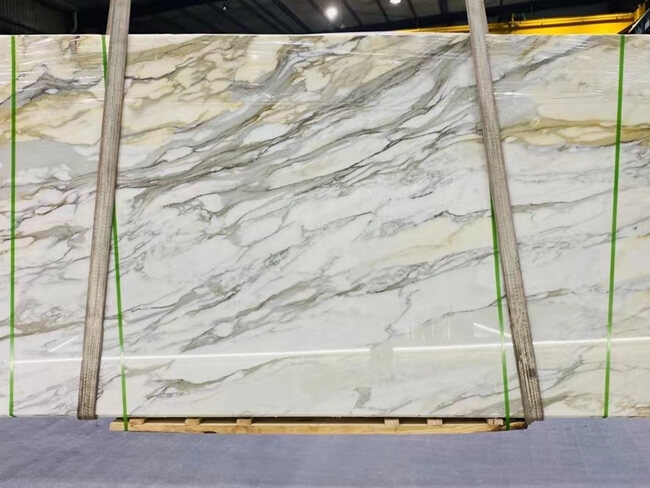 Calacatta Gold Marble Slabs (7)