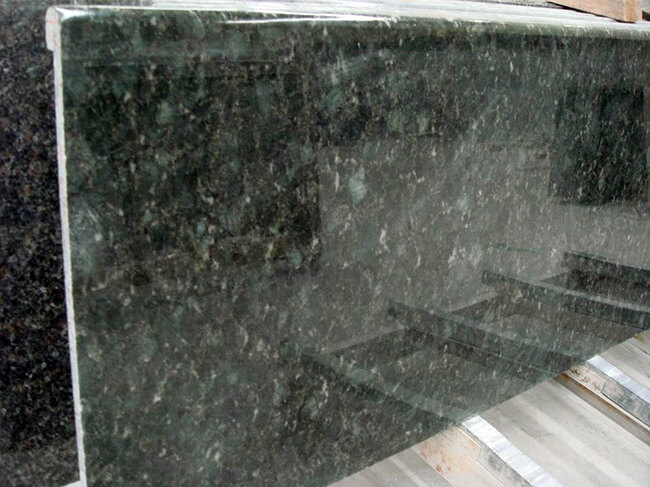 polished butterfly green granite countertops (1)