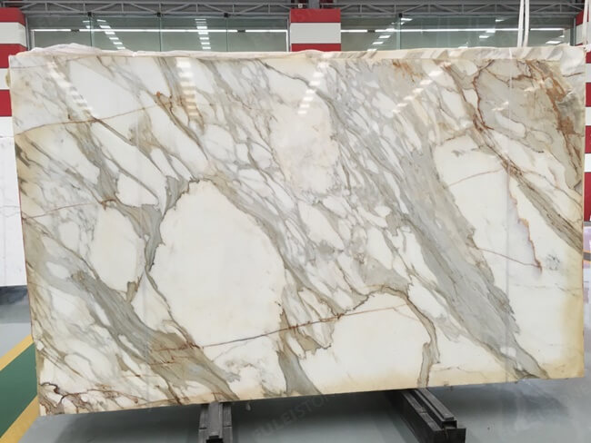 Calacatta gold marble slabs (8)