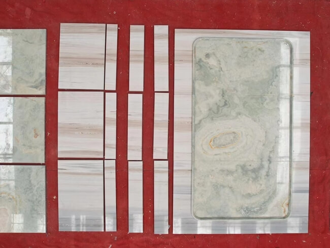 Palissandro White&Golden Blue Onyx Tiles (4)