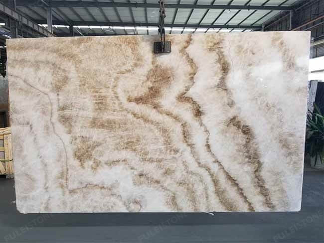 Natural Bookmatched White Wooden Onyx Slabs