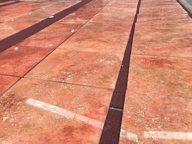 Cross Vein Cut Red Travertine Tiles for Floorings