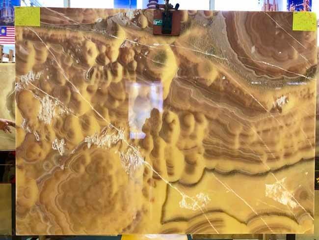 Backlit Bookmatched Alabaster Onyx Slab for background wall (5)