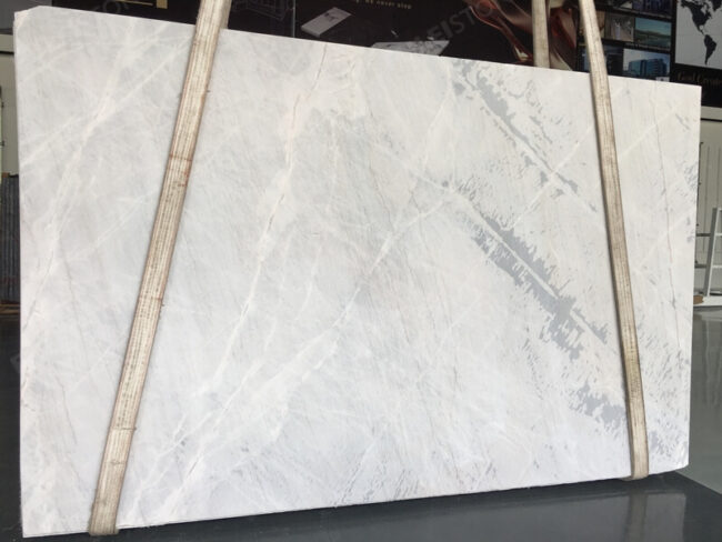 Honed and Polished Elba Marble Slabs for Wholesale