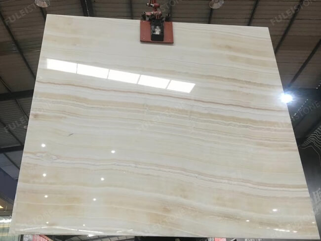 Vanilla Onyx Slabs (5)