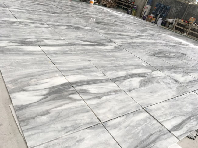 Customized Cloudy Misty Marble Tiles for Floor