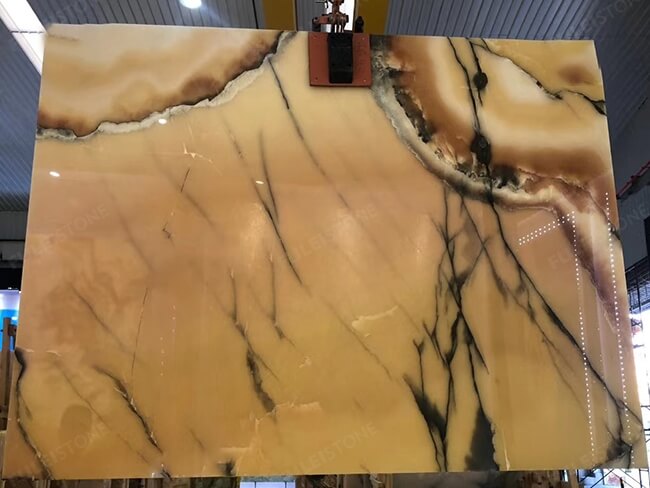 Natural Polished Amber Onyx Slab with Black Lines for Wholesalers