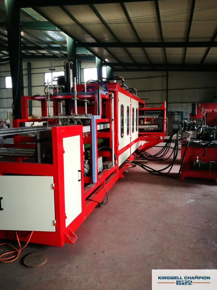OG-750/950 Fully-Automatic Vacuum Forming and Cutting Off Integration Machine with one set mould