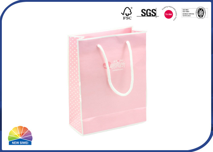 190gsm Coated Gloss Lamination Paper Gift Bag With Nylon Ropes Custom Dimension