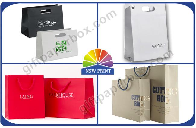 Hot Stamping Die Cut Handle Printed Paper Bags White Or Black With Art Paper 0