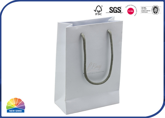 White Paper Gift Bag Custom Logo Birthday Gift Packaging Small Size with Tight Handles
