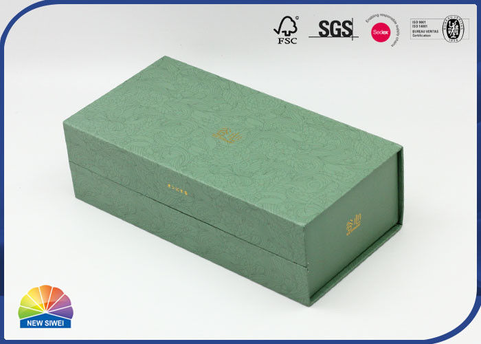 Bespoke Eco Packaging Magnetic Hinged Lid Gift Box With EPE Foam