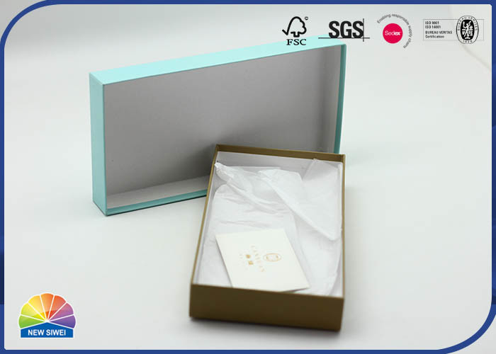 Mint Green Pantone Color Paper Gift Box Matte Lamination Customized With Envelope