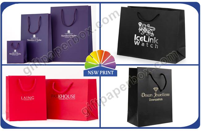 Large / Medium / Small Printed Paper Bags With Handles , Reusable Shopping Bag 0