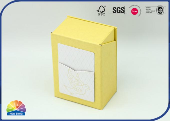 Faint Yellow Printing 1200gsm Hinged Lid Box Gold Hot Stamping 0