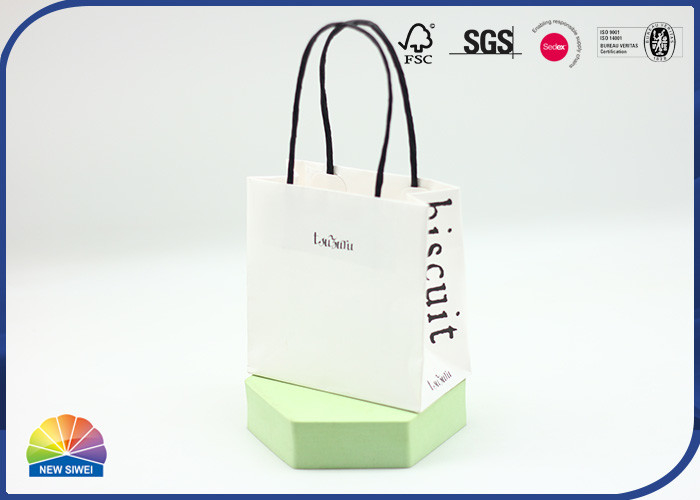 Customized Logo Printed Paper Shopping Bags With Handle Food Grade