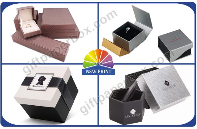 Small Custom Hinged Lid Gift Box With Foam Inside , Matt Lamination 0