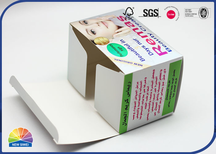 Cosmetics Paper Packaging Folding Carton Box With Custom Size Print