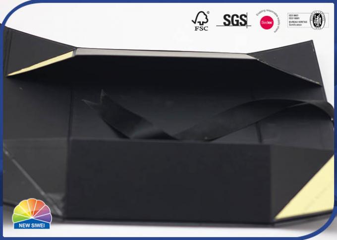 Magnetic Closure CMYK Customzied Foldable Gift Box Matt Lamination With Silk Ribbon 0